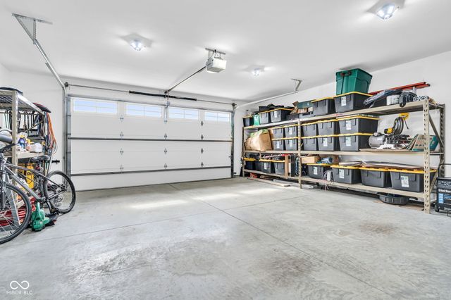 3048 W Glacier Drive, Monrovia, IN 46157