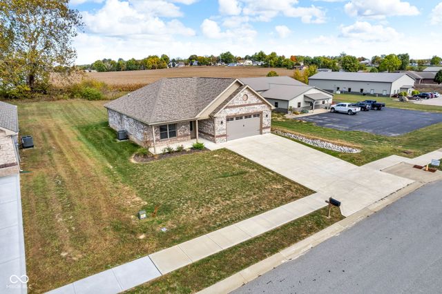 3048 W Glacier Drive, Monrovia, IN 46157