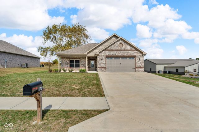 3048 W Glacier Drive, Monrovia, IN 46157
