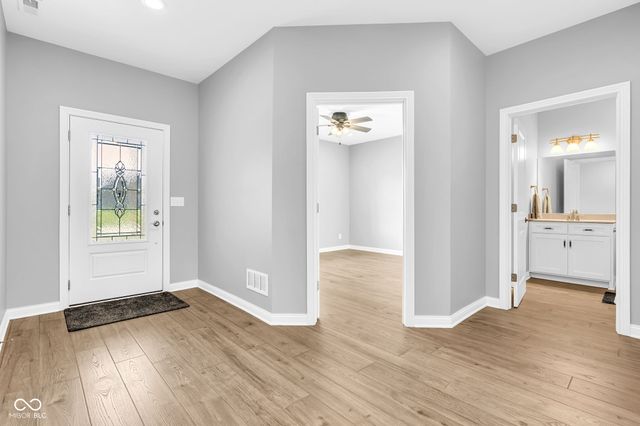 3048 W Glacier Drive, Monrovia, IN 46157
