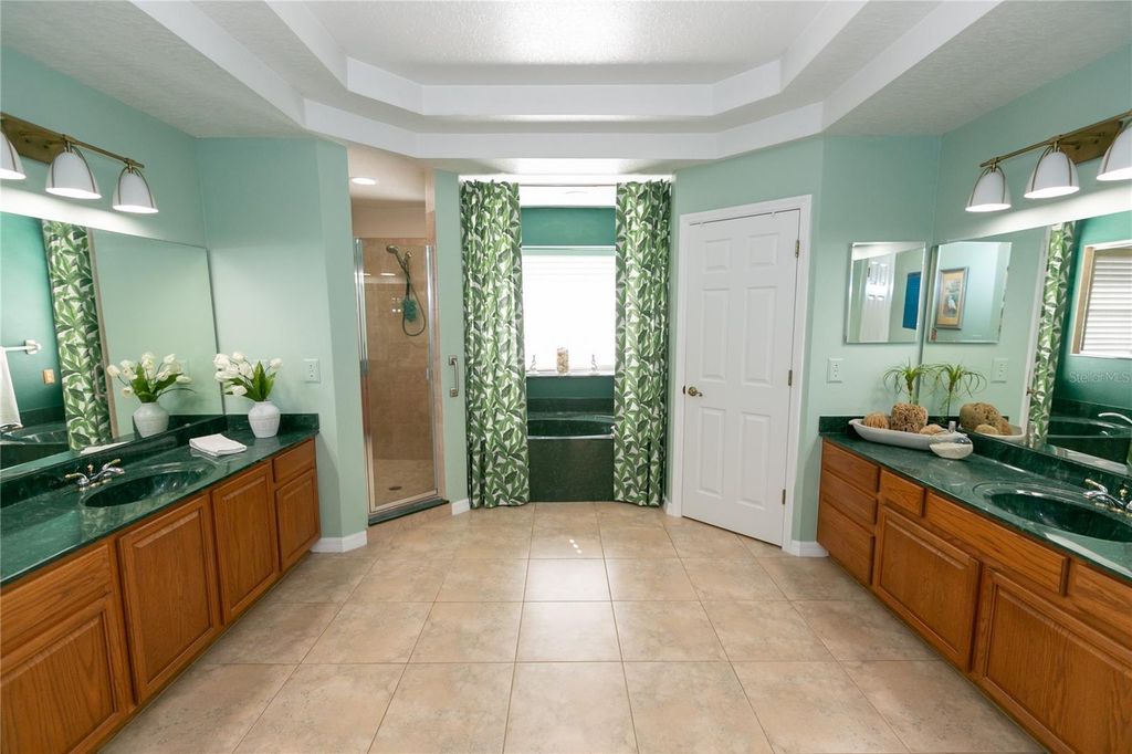 Image 19 of property listing at 1233 STONE HARBOUR ROAD, Winter Springs, FL 32708