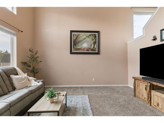 10701 Darneal Dr, Fountain, CO 80817