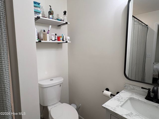 4334 Forestview Drive, Fayetteville, NC 28304