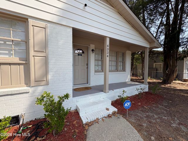 4334 Forestview Drive, Fayetteville, NC 28304