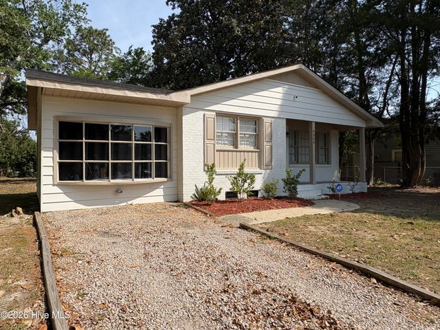 4334 Forestview Drive, Fayetteville, NC 28304