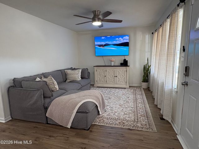 4334 Forestview Drive, Fayetteville, NC 28304