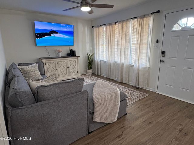 4334 Forestview Drive, Fayetteville, NC 28304