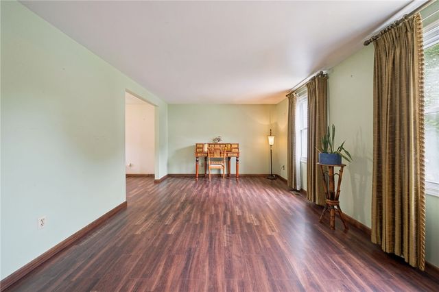 143 Penn Lear Dr, Monroeville, PA 15146
