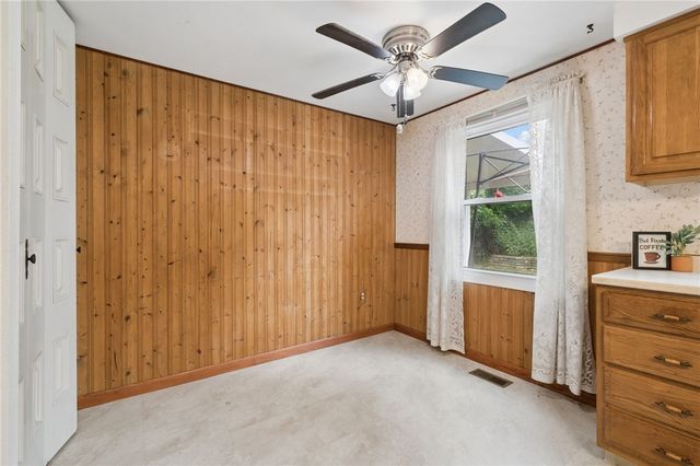 143 Penn Lear Dr, Monroeville, PA 15146