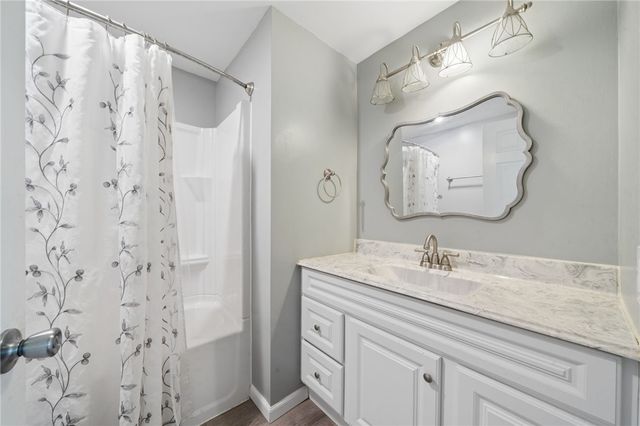 143 Penn Lear Dr, Monroeville, PA 15146