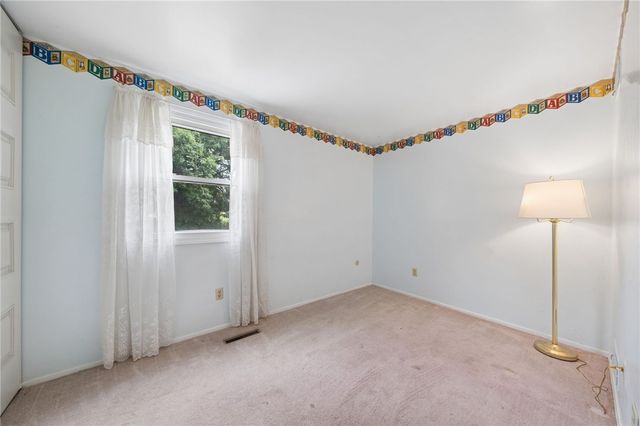 143 Penn Lear Dr, Monroeville, PA 15146
