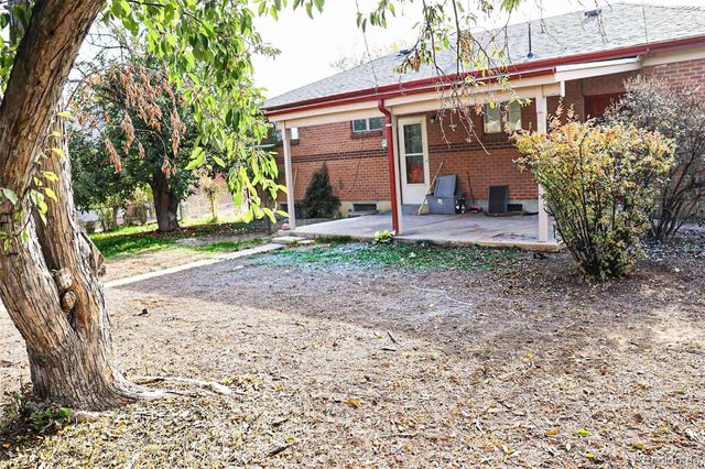 261 E 106th Avenue, Northglenn, CO 80233