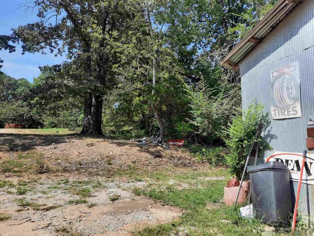 512 Herpel Road, Mountain View, AR 72560