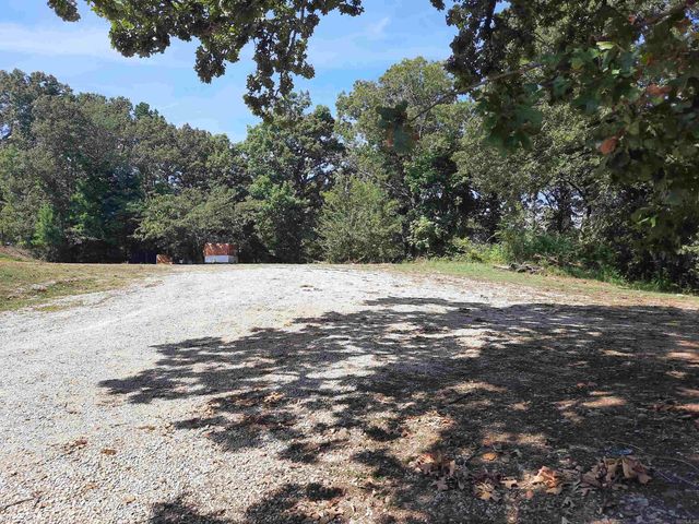 512 Herpel Road, Mountain View, AR 72560