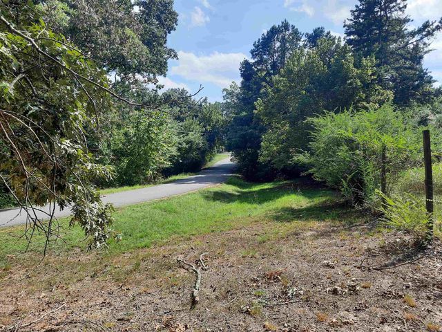 512 Herpel Road, Mountain View, AR 72560