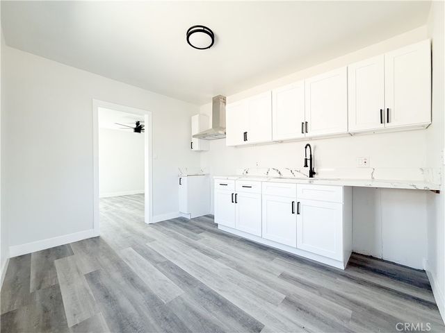 619 E 116th Street, Los Angeles, CA 90059