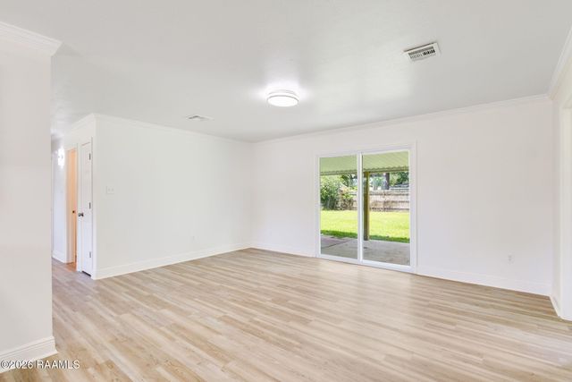 204 Maple Drive, Lafayette, LA 70506