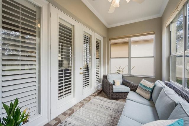 5202 FAIRWAY ONE DRIVE, Valrico, FL 33596