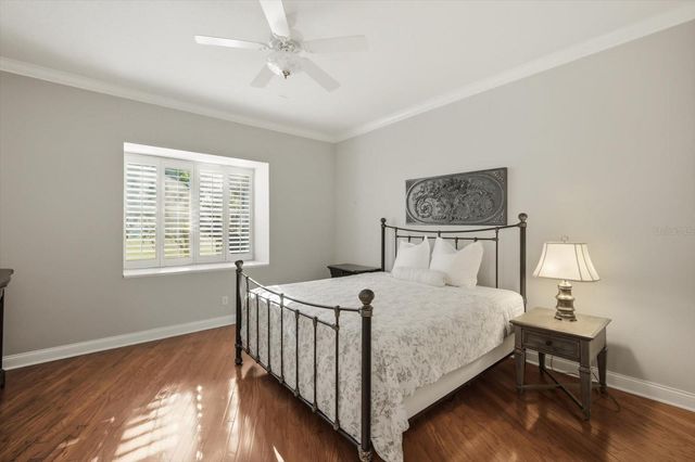 5202 FAIRWAY ONE DRIVE, Valrico, FL 33596