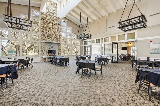 5202 FAIRWAY ONE DRIVE, Valrico, FL 33596