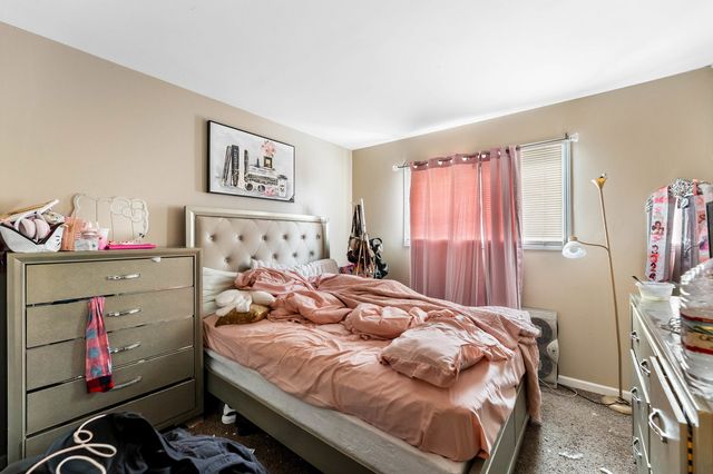 2295 Windsor Lane, Country Club Hills, IL 60478