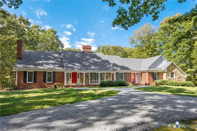 2727 Valley Springs Rd, Powhatan, VA 23139
