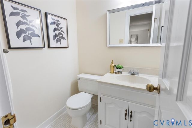 2727 Valley Springs Rd, Powhatan, VA 23139