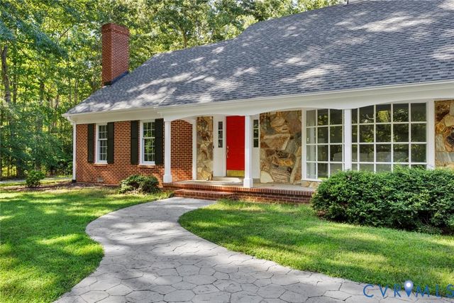2727 Valley Springs Rd, Powhatan, VA 23139