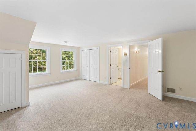 2727 Valley Springs Rd, Powhatan, VA 23139