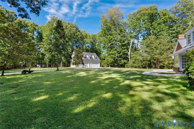 2727 Valley Springs Rd, Powhatan, VA 23139