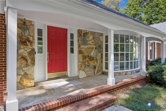 2727 Valley Springs Rd, Powhatan, VA 23139