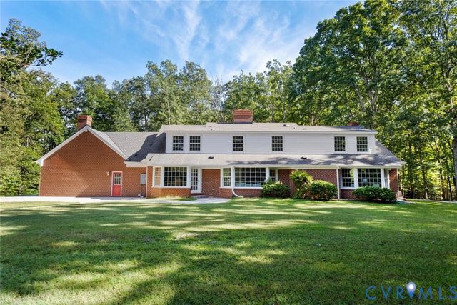 2727 Valley Springs Rd, Powhatan, VA 23139