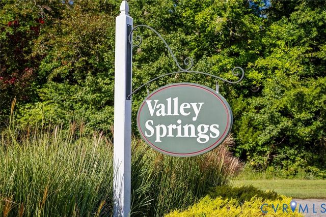 2727 Valley Springs Rd, Powhatan, VA 23139