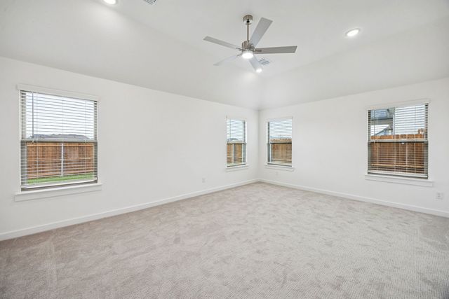 1255 Treasure Woods Lane, Lavon, TX 75166