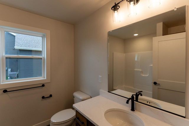 W5890 EDGEWOOD DRIVE, Menasha, WI 54952