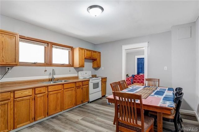 1537 La Salle Avenue, Niagara Falls, NY 14301