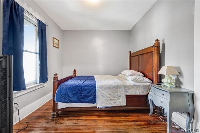 1537 La Salle Avenue, Niagara Falls, NY 14301