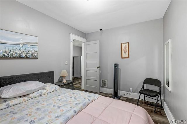 1537 La Salle Avenue, Niagara Falls, NY 14301