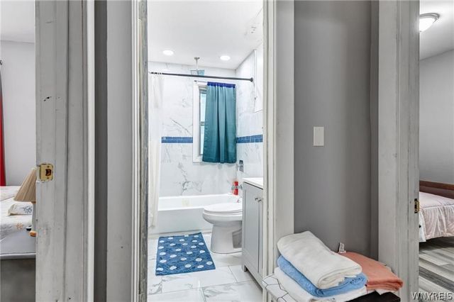 1537 La Salle Avenue, Niagara Falls, NY 14301