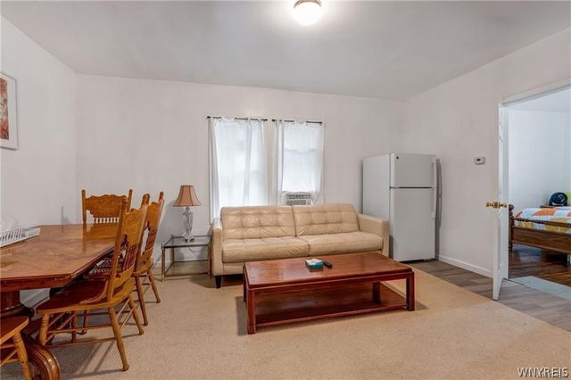 1537 La Salle Avenue, Niagara Falls, NY 14301