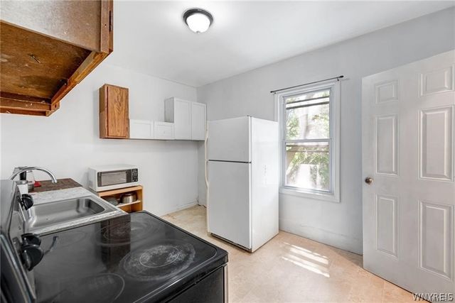 1537 La Salle Avenue, Niagara Falls, NY 14301