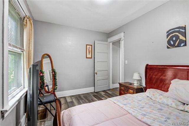 1537 La Salle Avenue, Niagara Falls, NY 14301