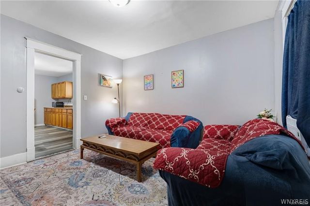 1537 La Salle Avenue, Niagara Falls, NY 14301