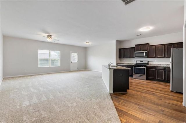 703 Independence Avenue, Pendergrass, GA 30567