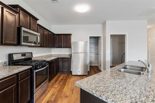 703 Independence Avenue, Pendergrass, GA 30567