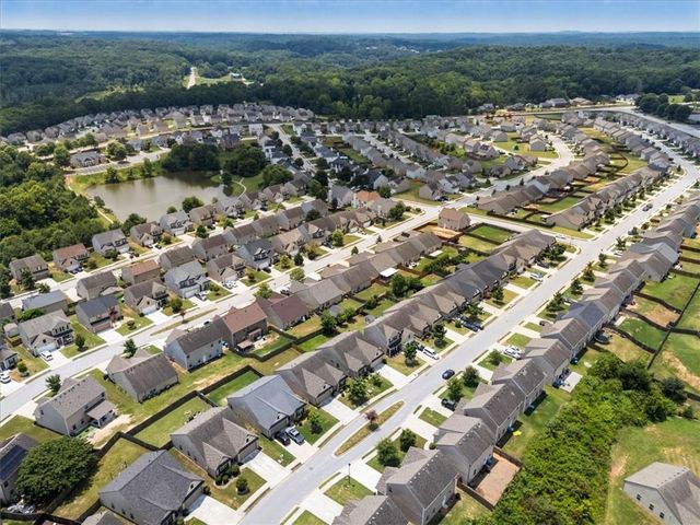 703 Independence Avenue, Pendergrass, GA 30567