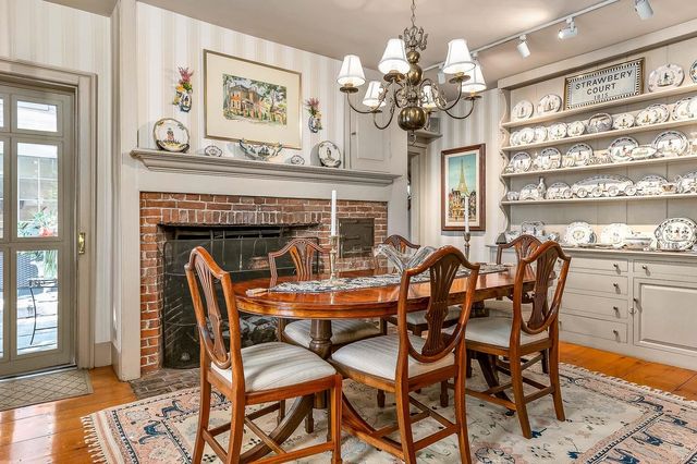 20 Atkinson Street, Portsmouth, NH 03801