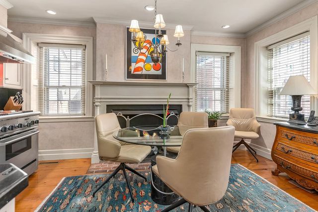20 Atkinson Street, Portsmouth, NH 03801