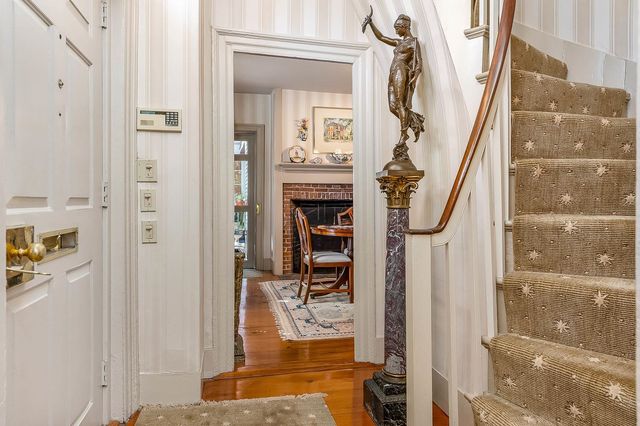 20 Atkinson Street, Portsmouth, NH 03801