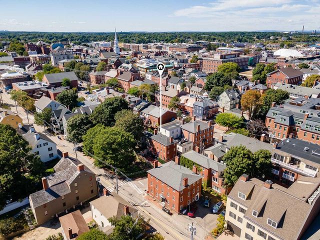 20 Atkinson Street, Portsmouth, NH 03801